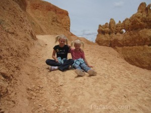 Navajo Loop Hike