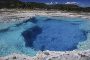 clear blue geyser a